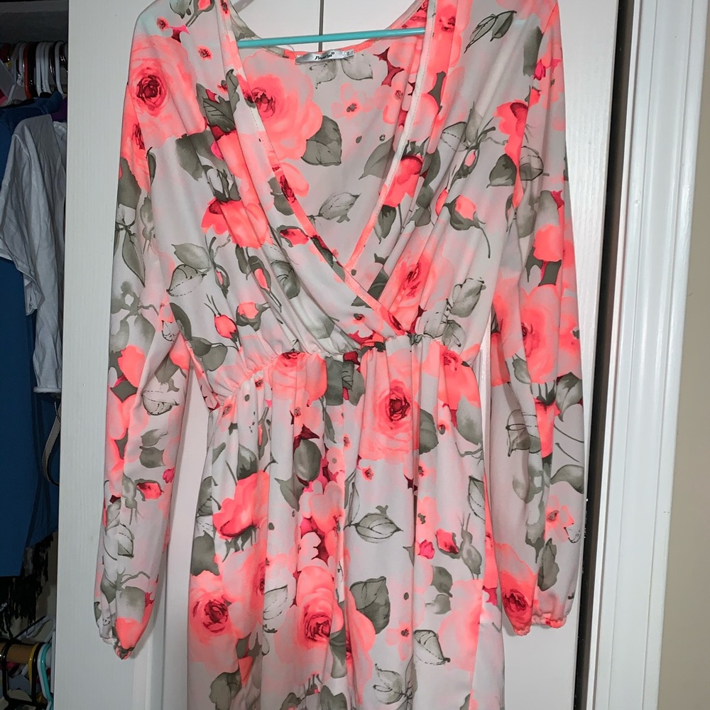 Low cut floral romper